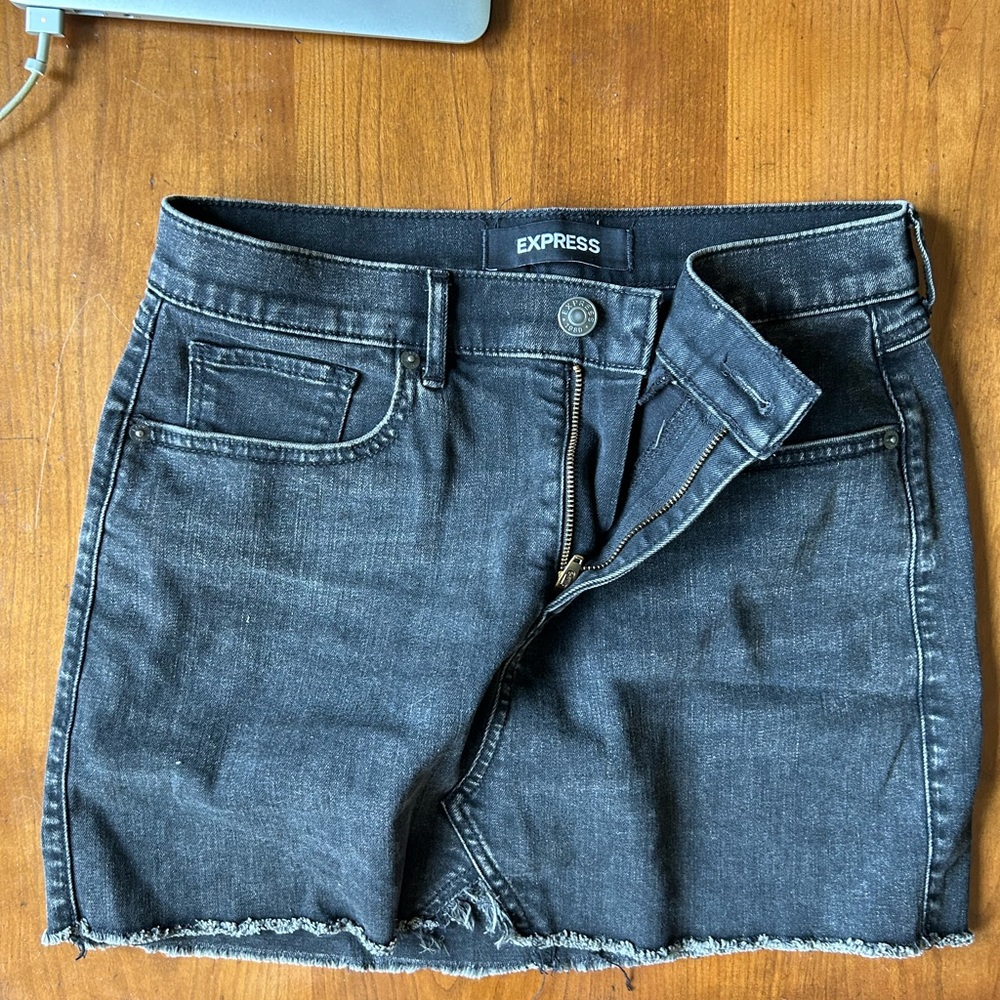 Faded black denim Express skirt